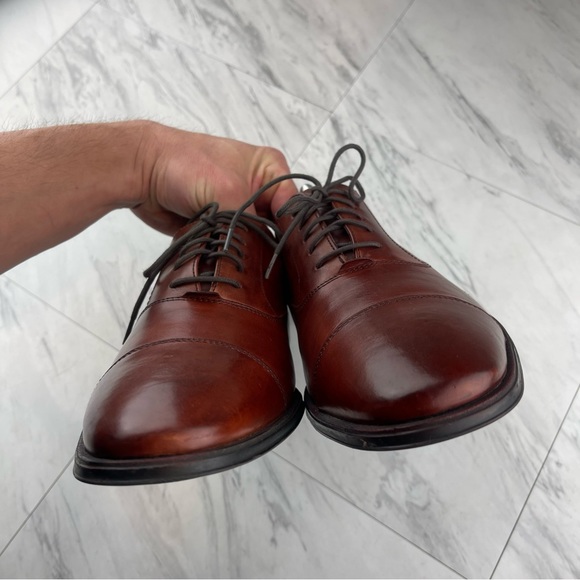 Cole Haan Men\'s Brown Cap-Toe Leather Dress Shoes main image 4